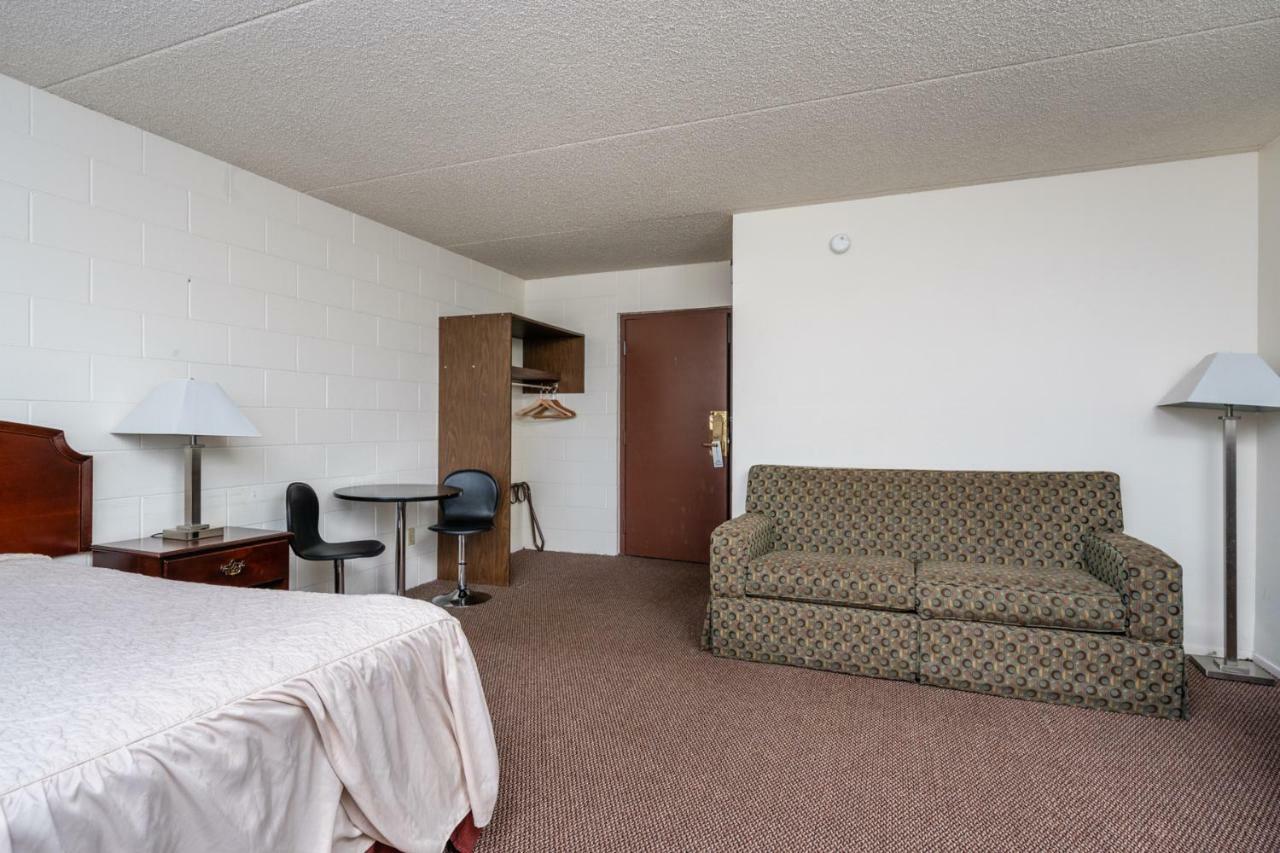 M&M Motel Connell Экстерьер фото