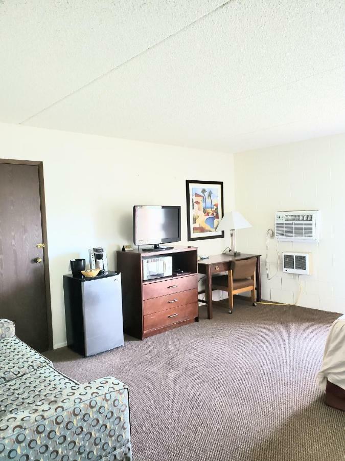 M&M Motel Connell Экстерьер фото
